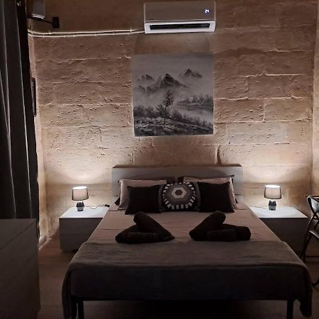Lovely 1 Bedroom Apartment In The Heart Of La Valeta Exterior foto